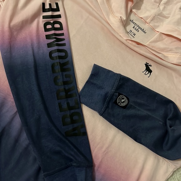 Abercrombie Kids Hoodie… - Picture 6 of 6